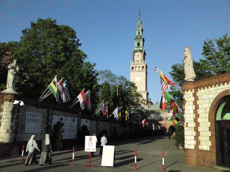 p120509_1853.jpg